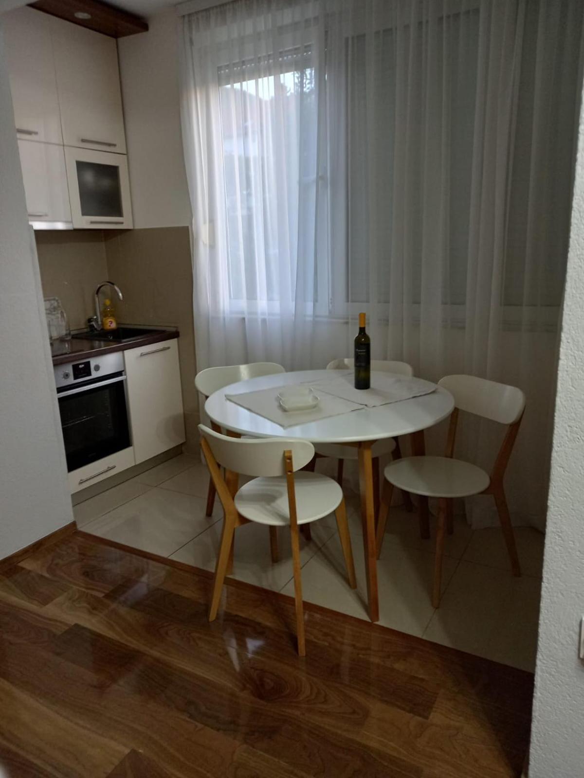 Apartman Lav Mostar Exterior foto